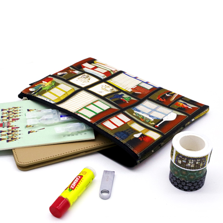 Books also pouch